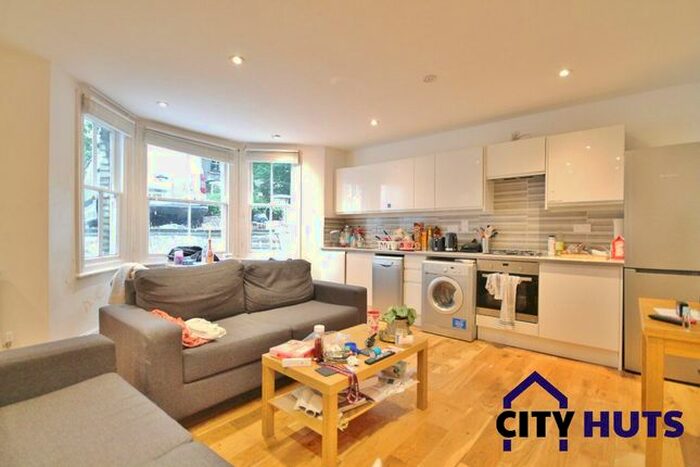 4 Bedroom Flat To Rent In Freegrove Road, London, N7