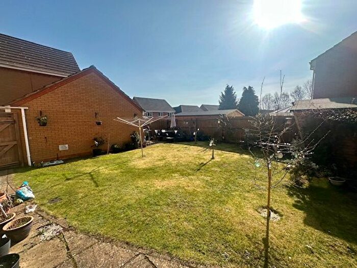 4 Bedroom Property To Rent In Cooper Drive, Wellingborough, NN8