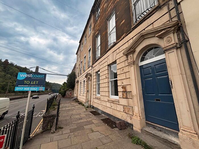 1 Bedroom Apartment To Rent In Hotwell Road, Hotwells, Bristol, BS8