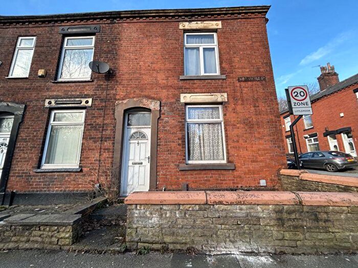 2 Bedroom Terraced House For Sale In Huddersfield Road, Oldham, OL4