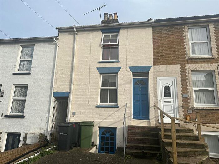 3 Bedroom Terraced House For Sale In Melville Road, Maidstone, ME15
