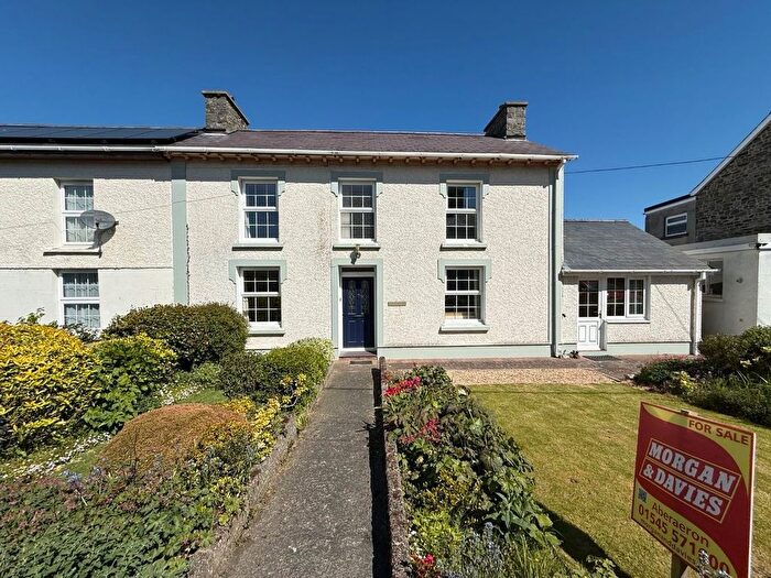3 Bedroom Semi-Detached House For Sale In Heol Y Dwr, Llanon, SY23