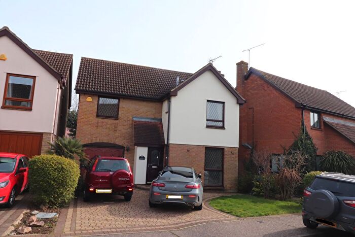 4 Bedroom Property To Rent In Anchor Reach, Chelmsford, CM3