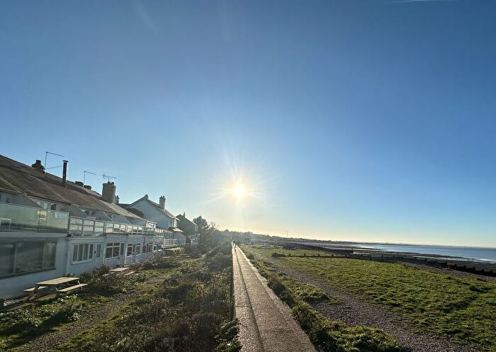 2 Bedroom Terraced House To Rent In West Beach, Whitstable, CT5