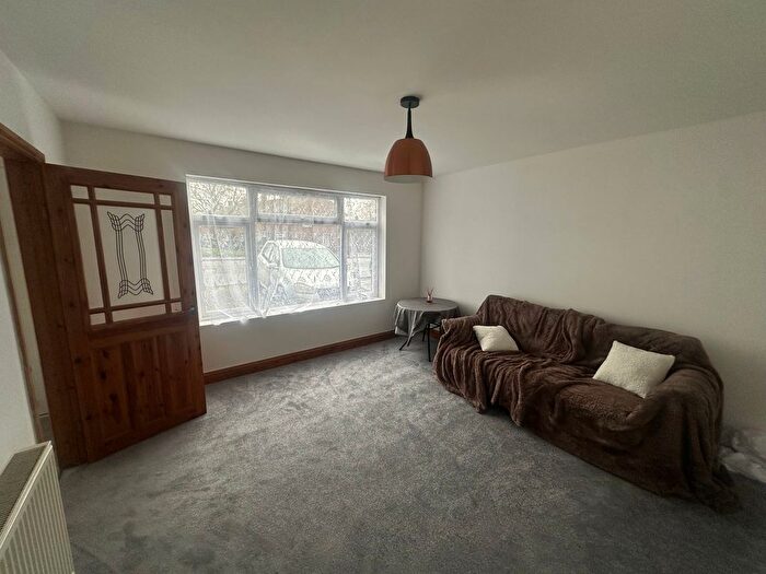 4 Bedroom Property To Rent In Bennetts End Road, Hemel Hempstead, HP3