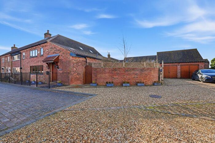 5 Bedroom House For Sale In Burnell Close, Sibthorpe, NG23