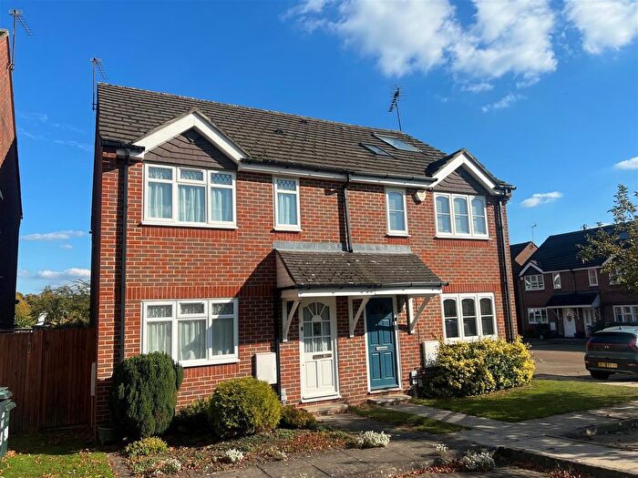 3 Bedroom Semi-Detached House For Sale In Manor Way, Croxley Green, WD3