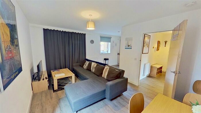 2 Bedroom Flat To Rent In Elsie Inglis Way, Edinburgh, EH7