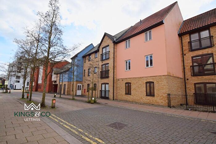 2 Bedroom Apartment To Rent In Sidestrand, NR1