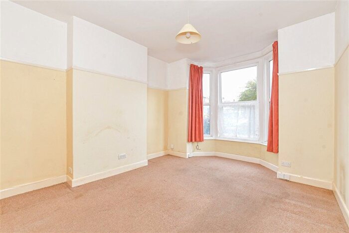 4 Bedroom Terraced House For Sale In St. Peter's Grove, Southsea, Hampshire, PO5