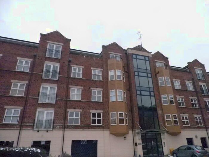 2 Bedroom Apartment To Rent In Carisbrooke Road, Leeds, LS16