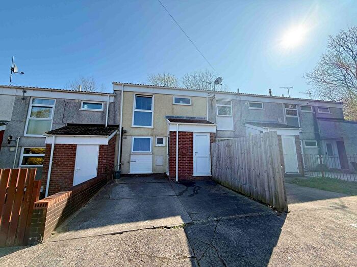 2 Bedroom Terraced House For Sale In Cwm Clyd, Waunarlwydd, Swansea, SA5
