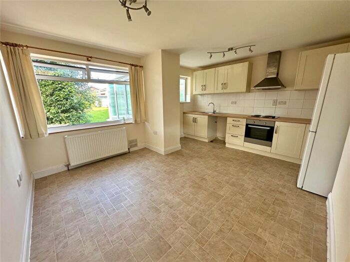 2 Bedroom Bungalow To Rent In Orchard Close, Ringwood, Hampshire, BH24