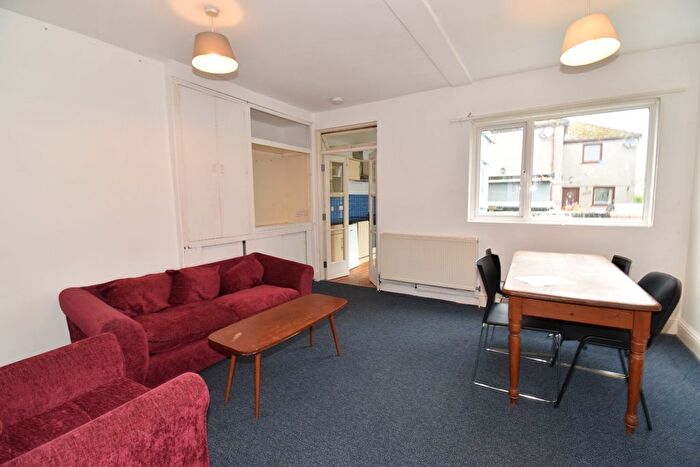 3 Bedroom Detached House To Rent In Waterloo Road, Falmouth, TR11