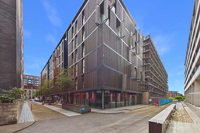 1 Bedroom Apartment For Sale In Burton Place, Manchester, M15
