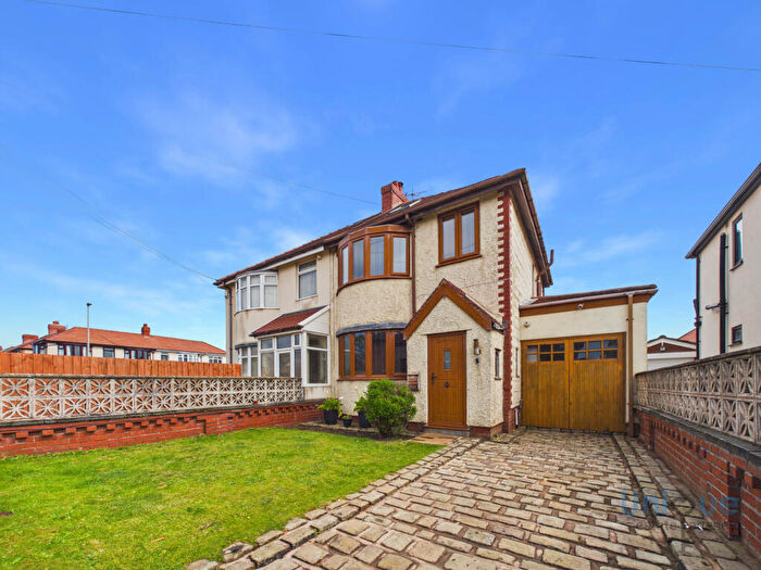 3 Bedroom Semi Detached House For Sale In Alderley Avenue, Blackpool, FY4