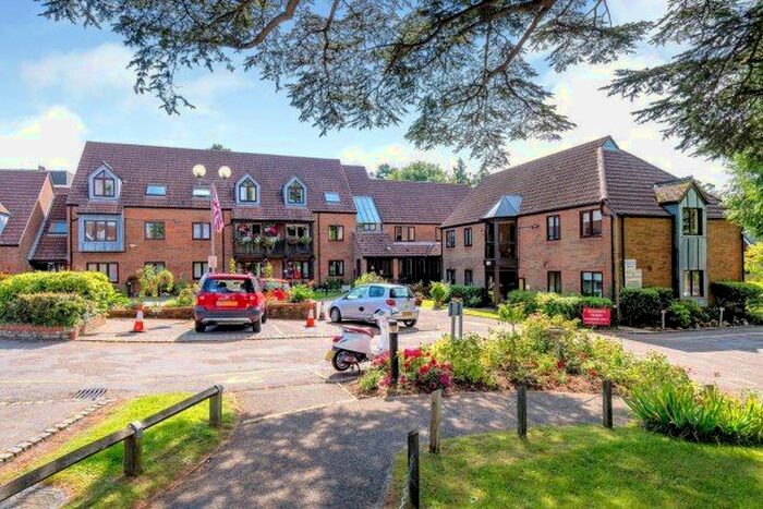 1 Bedroom Flat To Rent In Rufus Court, Lyndhurst, SO43