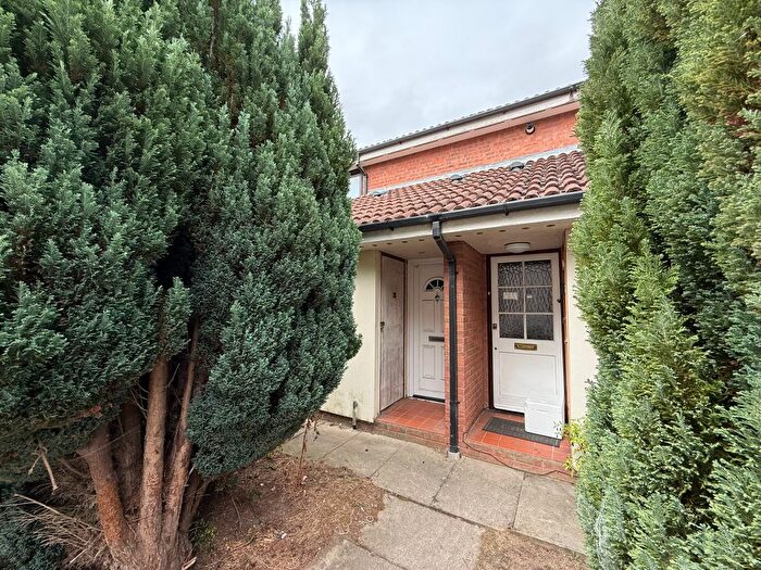 1 Bedroom Maisonette For Sale In Caribou Way, Cambridge, CB1