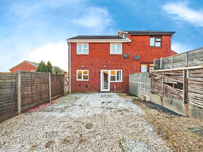 1 Bedroom Cluster House For Sale In Diligence Close, Bursledon, Southampton, SO31