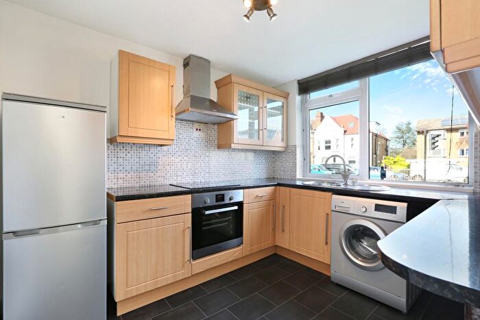 1 Bedroom Flat For Sale In West Park, London, SE9