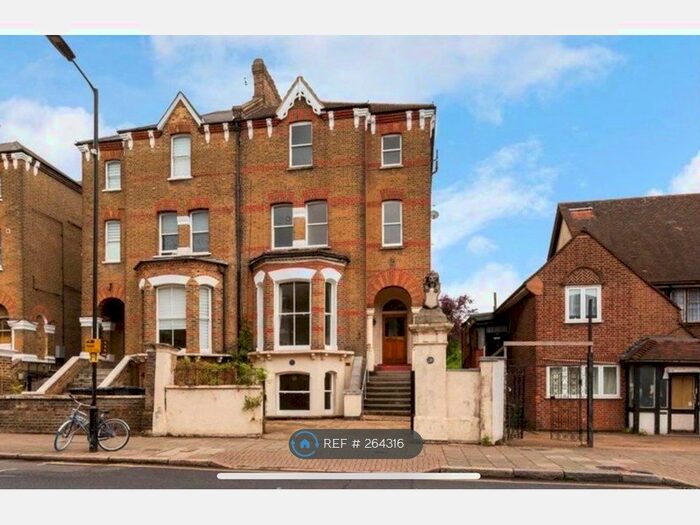 2 Bedroom Flat To Rent In Lordship Park, London, N16