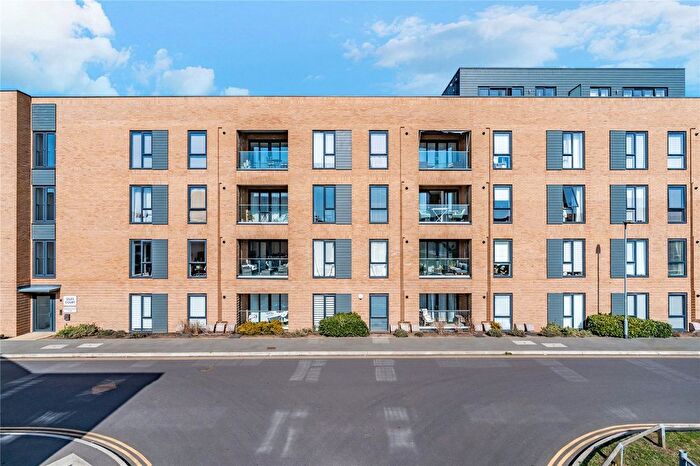 1 Bedroom Flat For Sale In Windstar Drive, South Ockendon, Essex, RM15