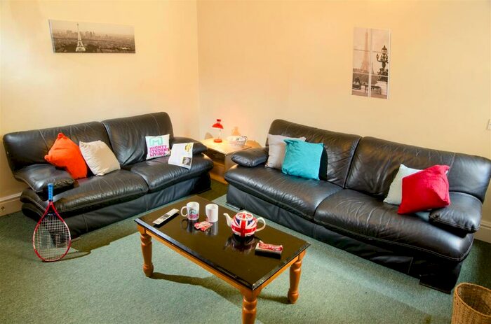 3 Bedroom Private Hall To Rent In Balmoral Road, Lancaster, LA1