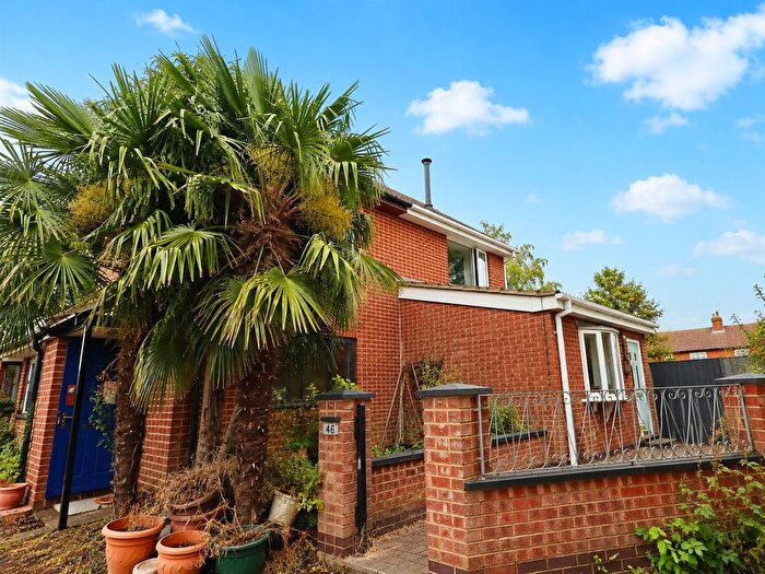 3 Bedroom Semi-Detached House For Sale In The Romans, Mountsorrel, Loughborough, LE12