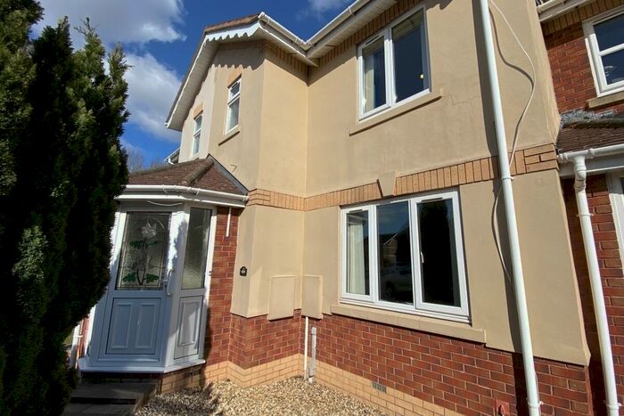 2 Bedroom Terraced House To Rent In Heron Gardens, Portishead, Bristol, BS20