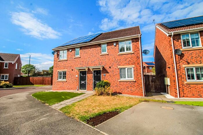 3 Bedroom Semi-Detached House To Rent In Burtree, Lambton, Washington, NE38