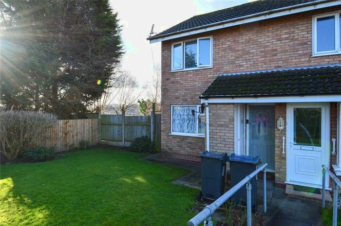 2 Bedroom Maisonette To Rent In Lomas Drive, Northfield, Birmingham, West Midlands B31