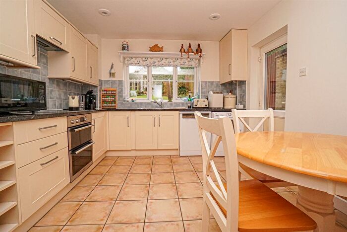 5 Bedroom Detached House For Sale In The Spaldings, St. Leonards-On-Sea, TN38