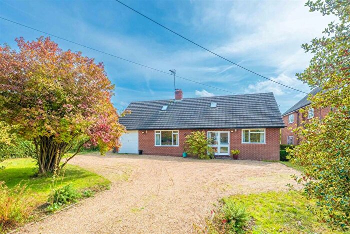 3 Bedroom Detached Bungalow For Sale In Wood Lane, Cookhill, Redditch, B96