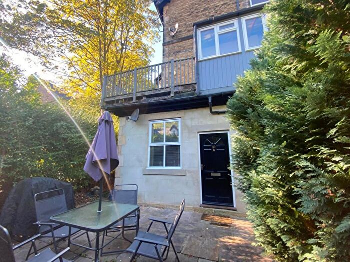 2 Bedroom Flat To Rent In St. Marys Walk, Harrogate, HG2