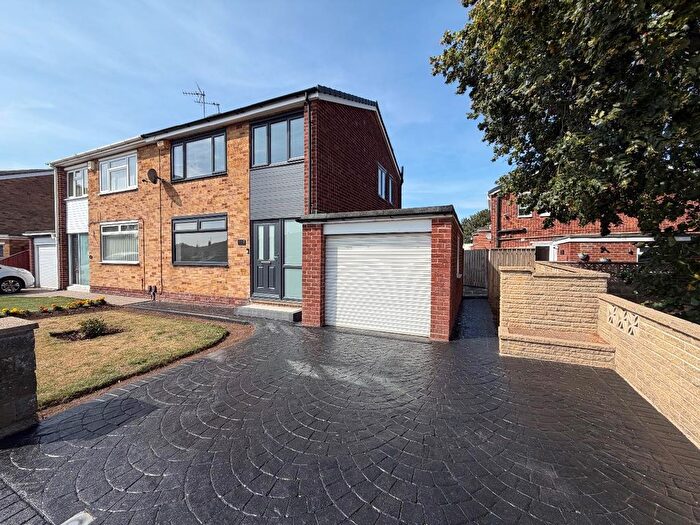 3 Bedroom Semi Detached House For Sale In Middleton Avenue, Thornaby, Stockton-On-Tees, TS17