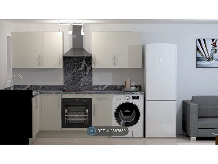 1 Bedroom Flat To Rent In Hartland Avenue, Sothall, Sheffield, S20