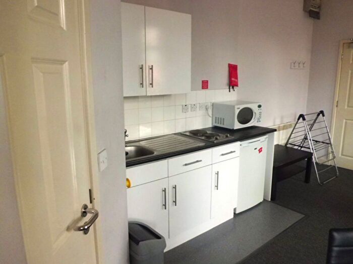 Studio To Rent In Bournbrook House, B29