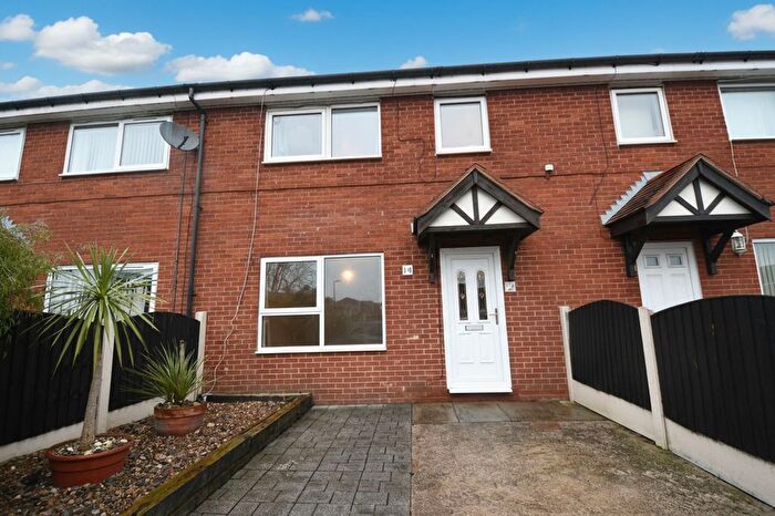 3 Bedroom Terraced House For Sale In Chancel Avenue, Salford, M5
