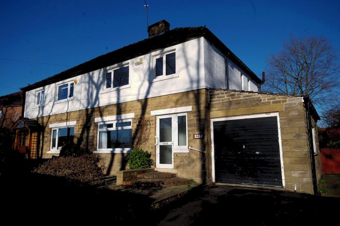 3 Bedroom Semi-Detached House To Rent In Smith House Lane, Halifax, HX3