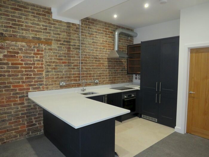 1 Bedroom Flat To Rent In Boltro Road, Haywards Heath RH16