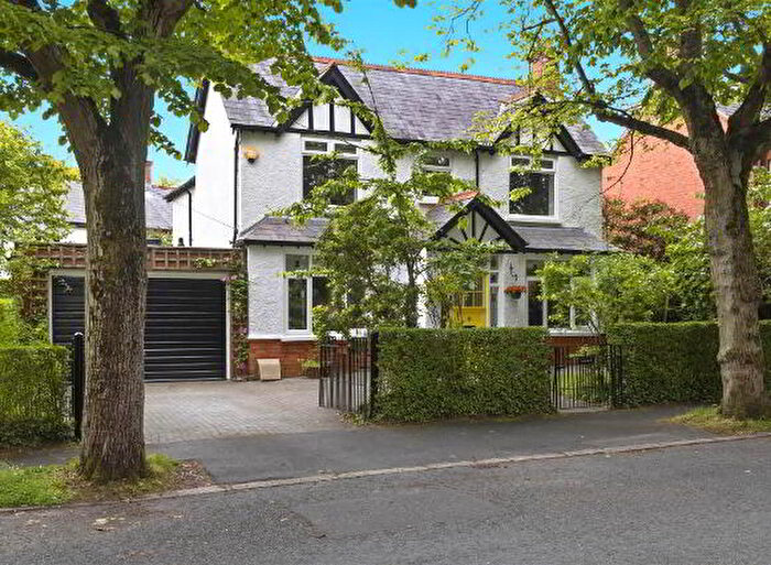4 Bedroom Detached House For Sale In "Hillcrest", Ormiston Park, Belfast, BT4