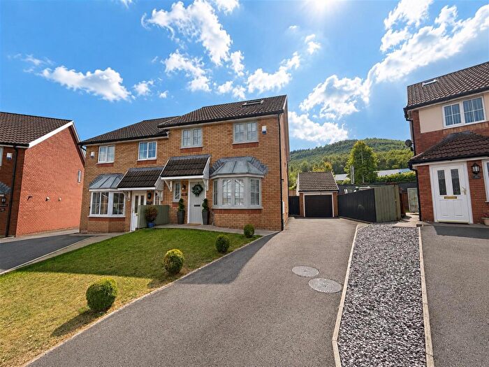 4 Bedroom Semi-Detached House For Sale In Parc Aberaman, Aberaman, Aberdare, CF44