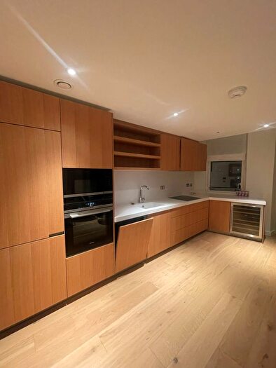 3 Bedroom Flat To Rent In Pico House, Battersea, London, SW11