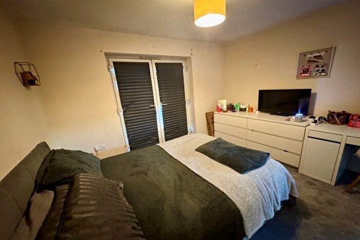 4 Bedroom Link Detached House To Rent In Whitlock Grove, Birmingham, B14