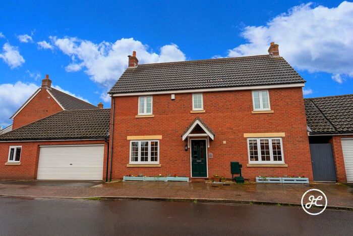 4 Bedroom Detached House For Sale In Theillay Close, Nether Stowey, Bridgwater, TA5