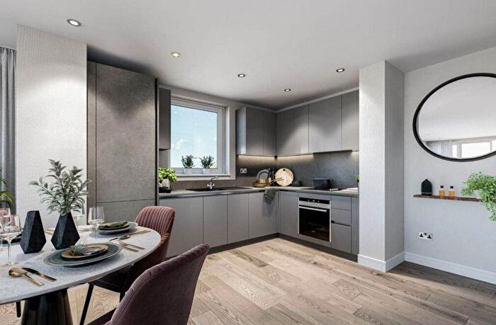 2 Bedroom Flat For Sale In Water Lane, Leeds, LS11