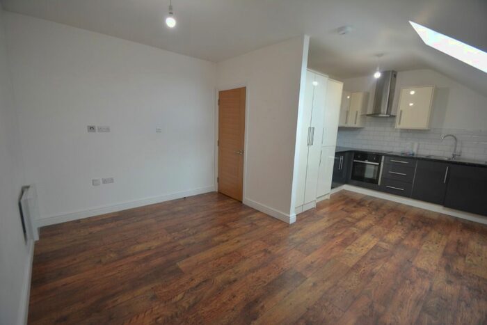 1 Bedroom Flat To Rent In Lincoln Road, Central, Peterborough, PE1