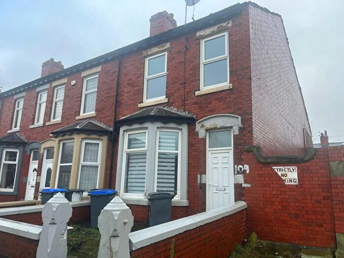 4 Bedroom End Of Terrace House For Sale In Caunce Street, Blackpool, Lancashire, FY1
