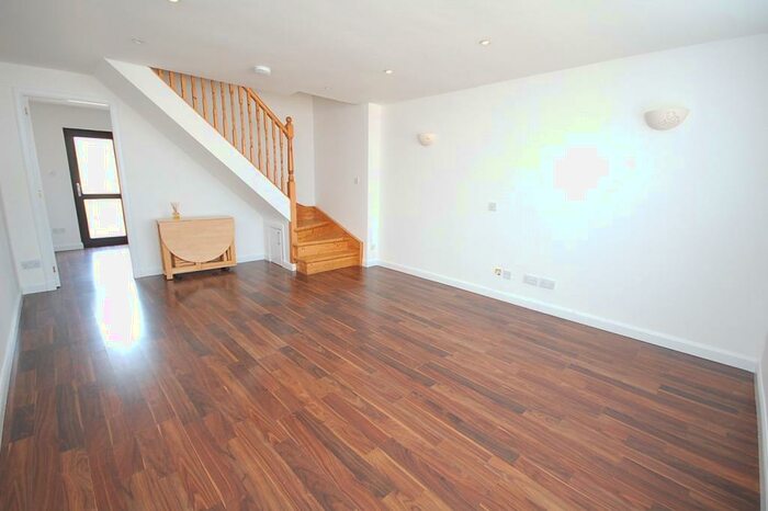2 Bedroom End Of Terrace House To Rent In Langdykes Drive, Cove, Aberdeen, AB12
