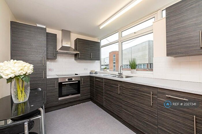 2 Bedroom Flat To Rent In Dugdale Court, Leamington Spa, CV31